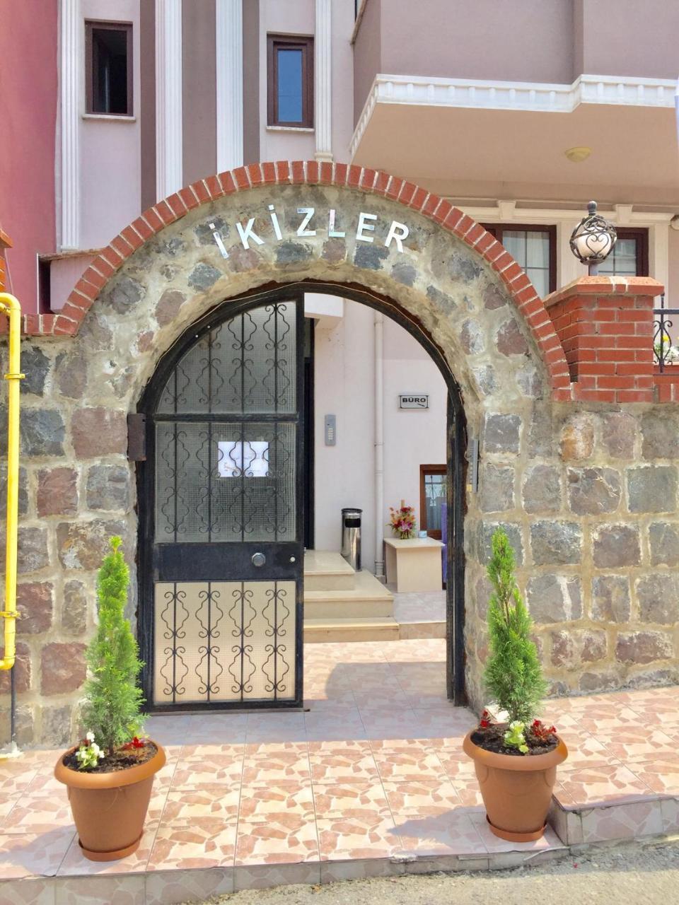 The Twins Apartmens Trabzon Exterior foto