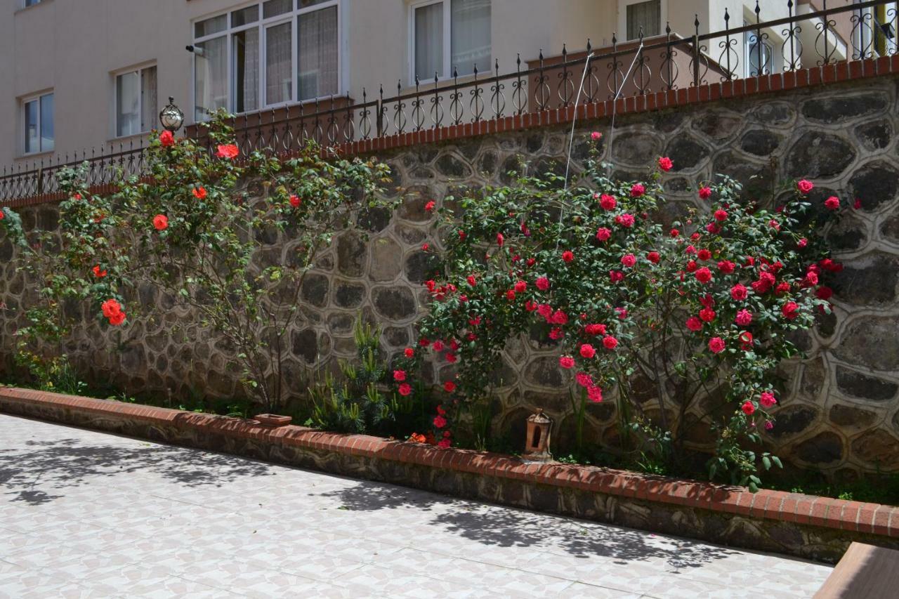 The Twins Apartmens Trabzon Exterior foto